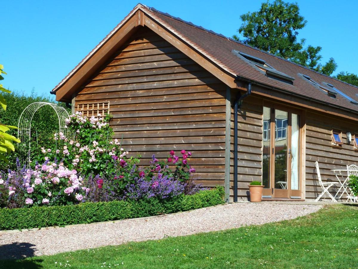 The Lodge, At Orchard Cottage Much Marcle Bagian luar foto