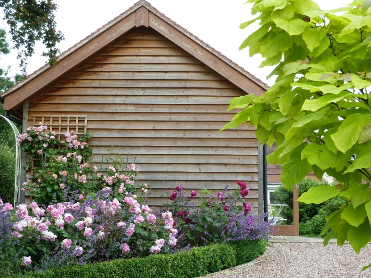 The Lodge, At Orchard Cottage Much Marcle Bagian luar foto